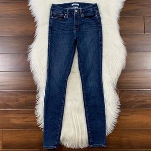Good American Good Legs Skinny jeans / 4/27 EUC